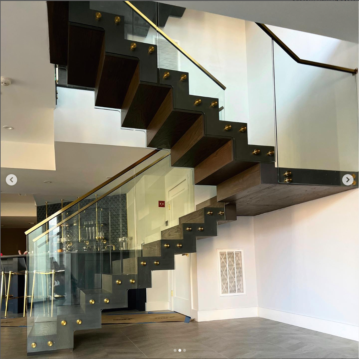 Glass Railing Open Stringer U shape zig zag stringer staircase glass railing stairs - Foshan Evans